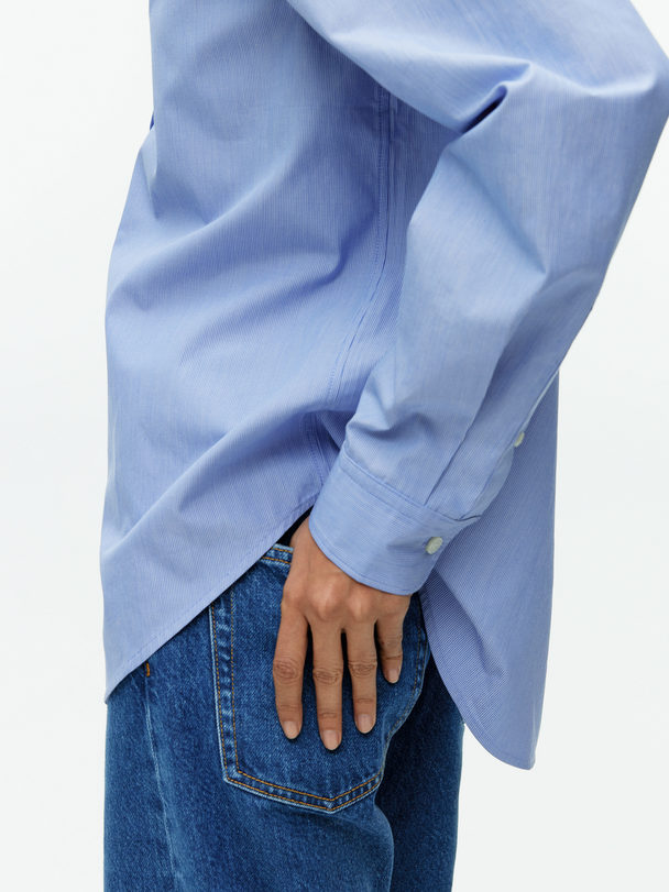 ARKET Poplinskjorte Med Rett Snitt Blå/hvit Stripe