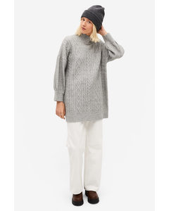 Long Sleeve Knit Sweater Medium Dusty Grey