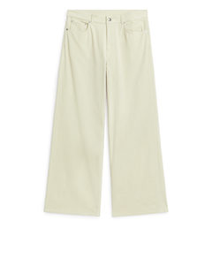 Wide Corduroy Trousers Off-white