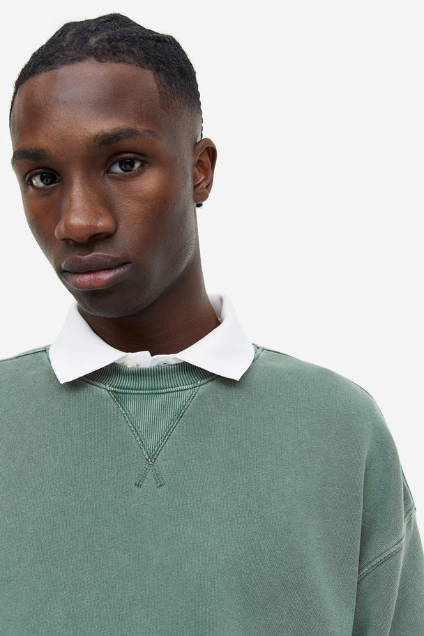 H&M Relaxed Fit Washed-look Sweatshirt Green