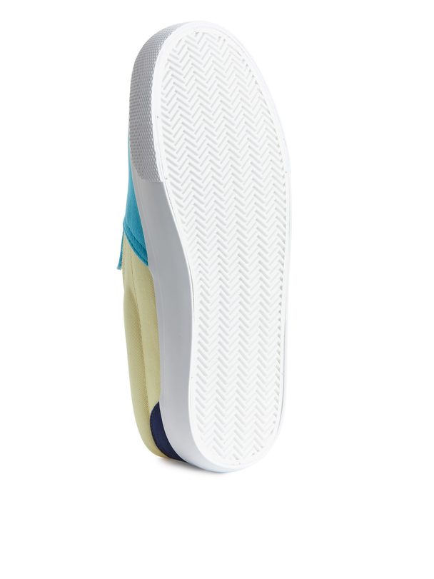 Arket Slip-on Trainers Turquoise/off White