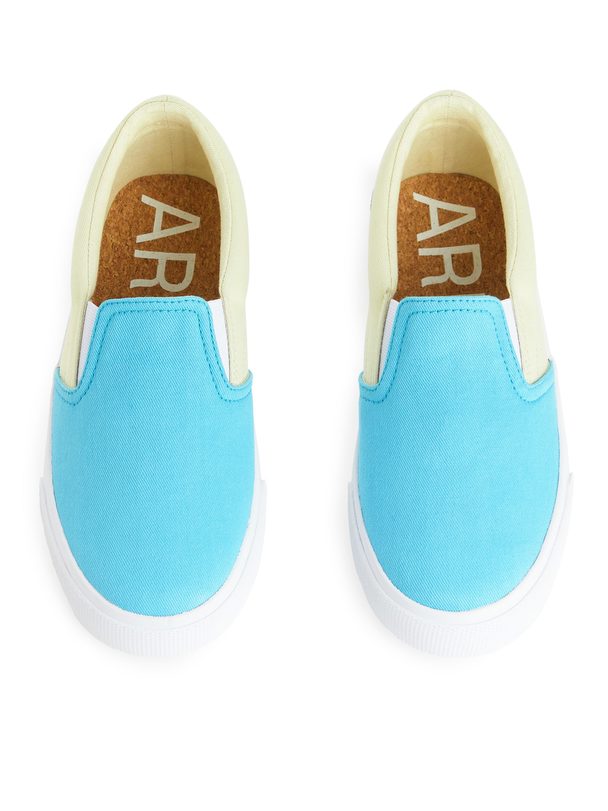 ARKET Slip-on Trainers Turquoise/off White
