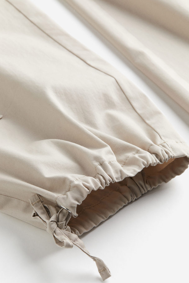 H&M Cargohose aus Twill Beige