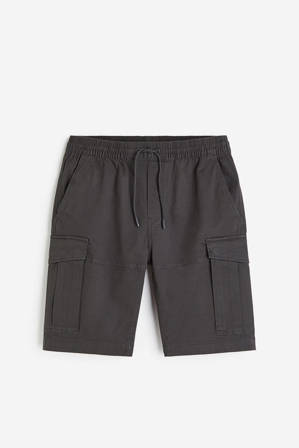 H&M Cargoshorts aus Twill Regular Fit Dunkelgrau