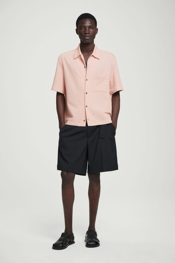 COS Short-sleeved Seersucker Shirt Pink