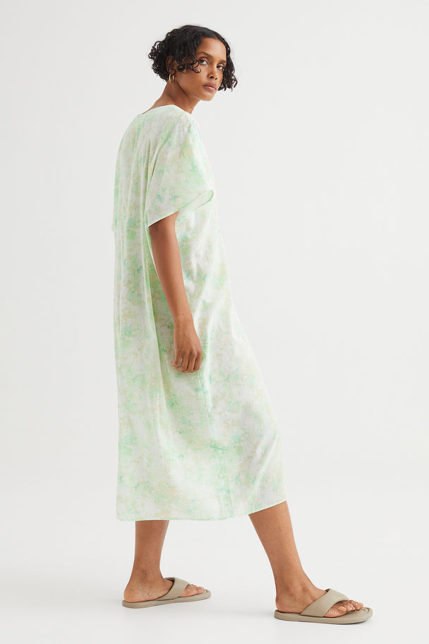 H&M V-neck Kaftan Dress Light Green/floral