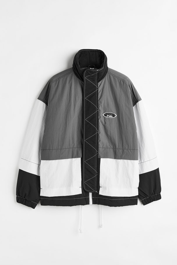 H&M Boxy Nylon Jacket Grey/block-coloured