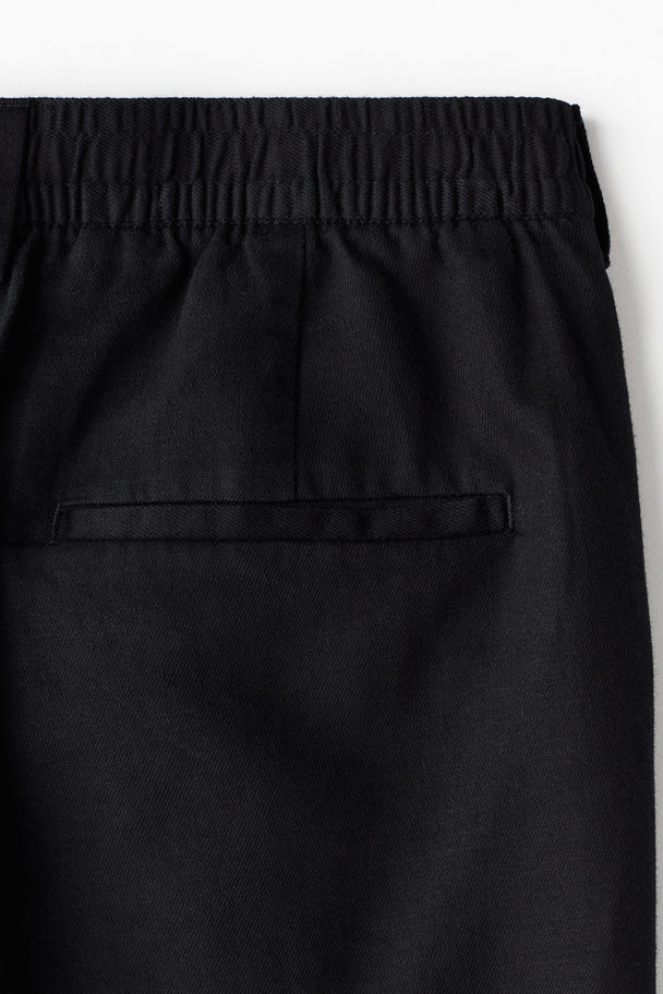 H&M Shorts aus Leinenmix in Relaxed Fit Schwarz