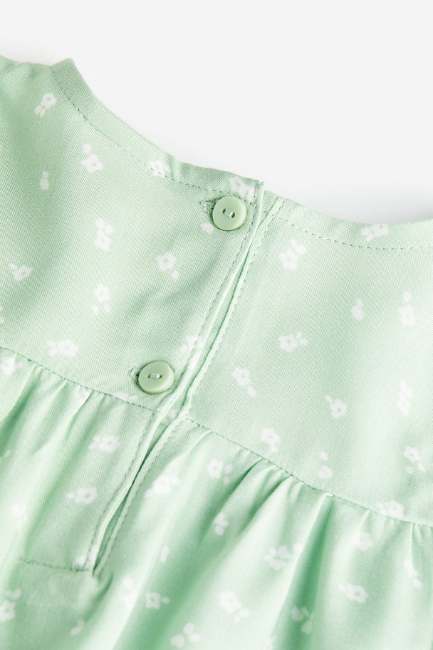 H&M Pocket-detail Dress Light Green/floral
