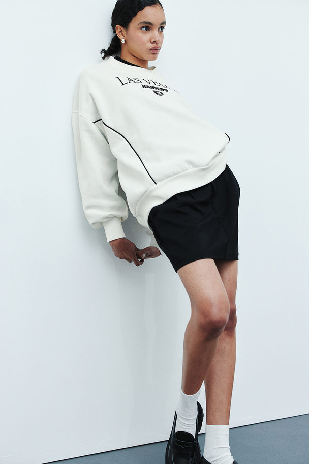 H&M Oversized Sweatshirt Med Tryk Creme/nfl