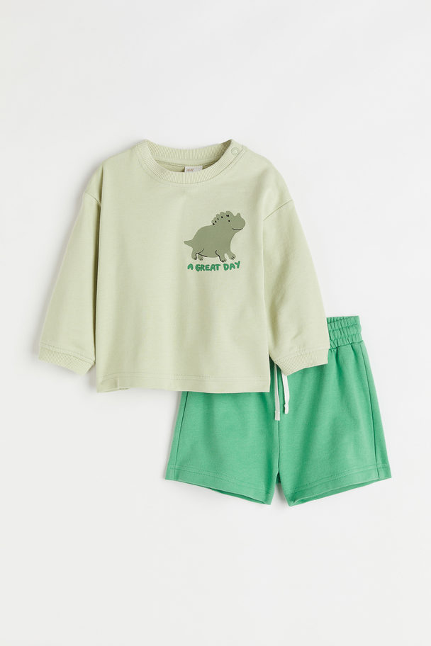 H&M 2-piece Sweatshirt Set Pistachio Green/a Great Day