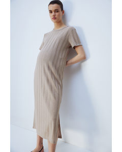 MAMA Geripptes Kleid Beige