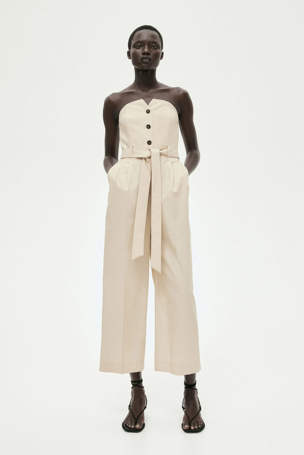 H&M Bandeau-Jumpsuit mit Bindegürtel Hellbeige